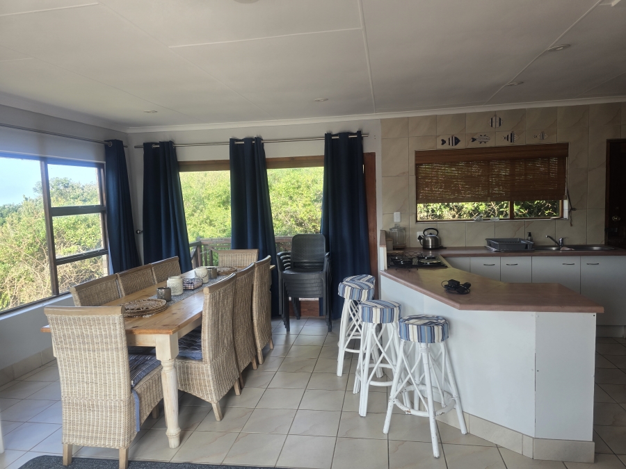 4 Bedroom Property for Sale in West Beach Eastern Cape